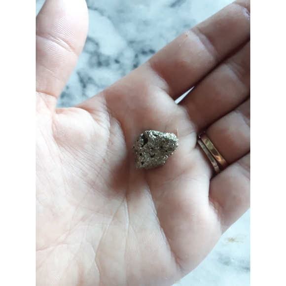 🌻Stunning Pyrite gemstone 🌻 - Picture 2 of 2